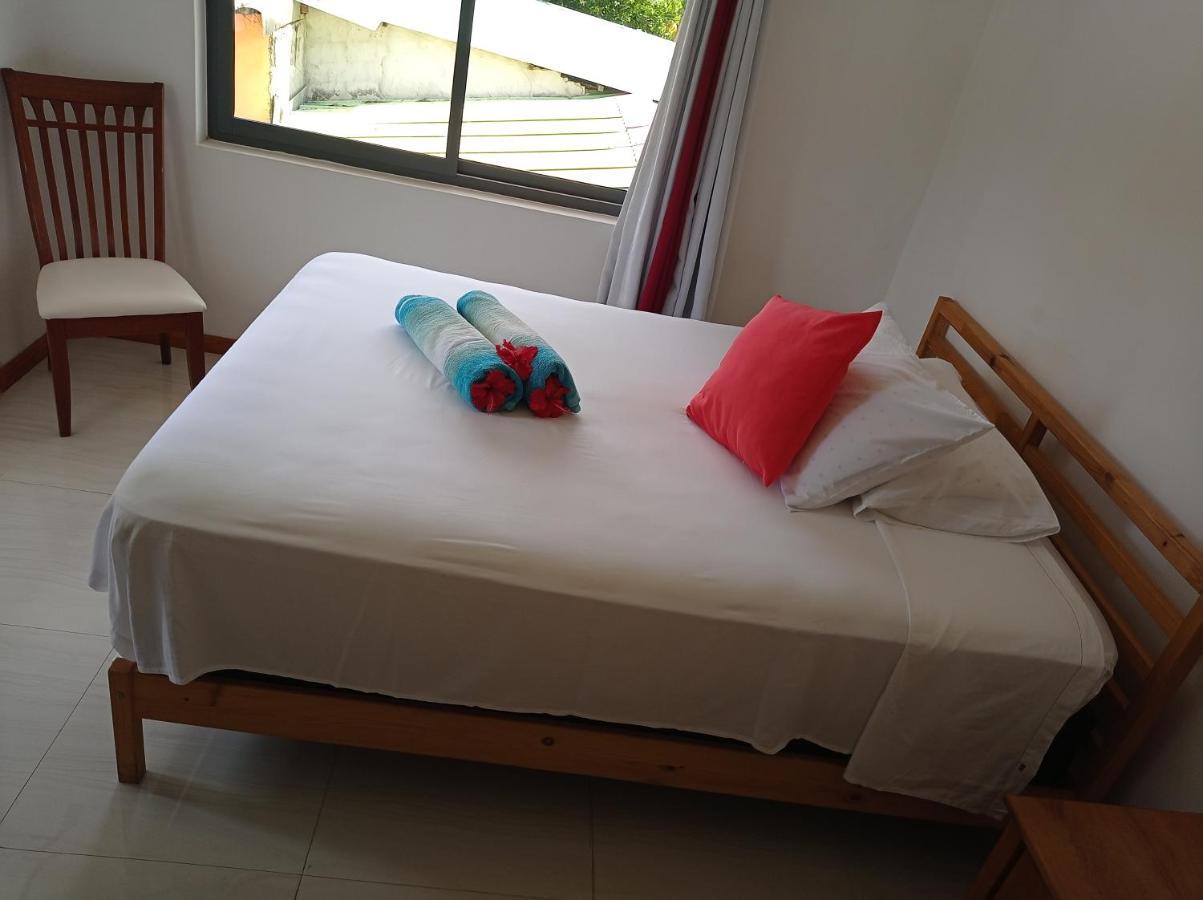 Les Forbans Selfcatering Apartment Takamaka Εξωτερικό φωτογραφία