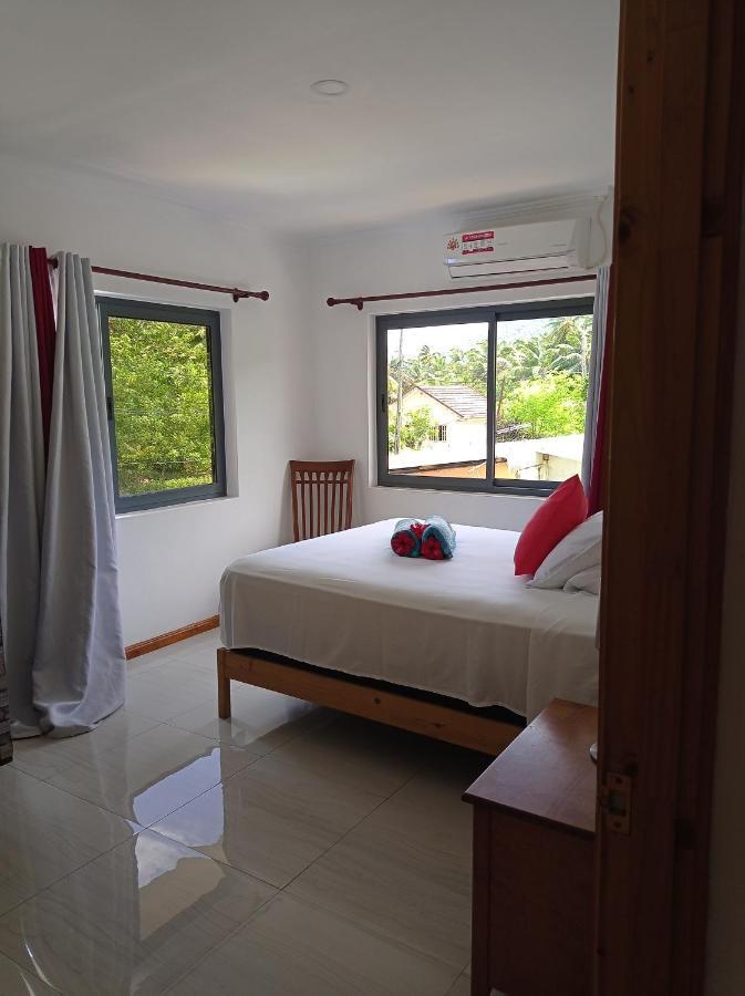 Les Forbans Selfcatering Apartment Takamaka Εξωτερικό φωτογραφία